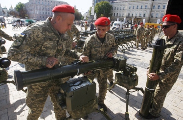 Протитанкові ракетні комплекси «Стугна-П» під час виставки української військової техніки до Дня Незалежності в центрі Києва, 23 серпня 2018 року /Getty Images