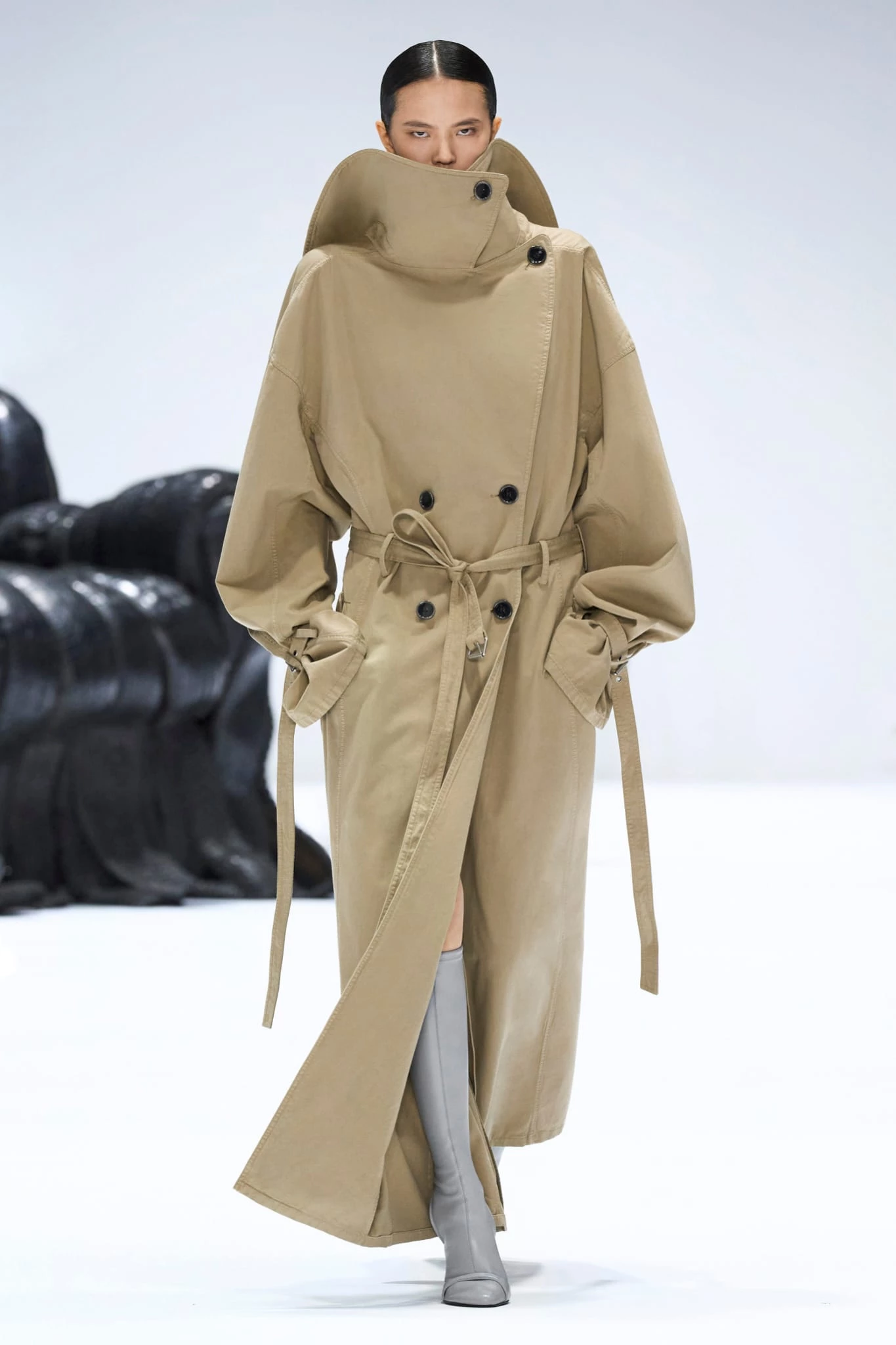 Acne Studios осінь-зима 2024/2025. Photo: Vogue Runway7