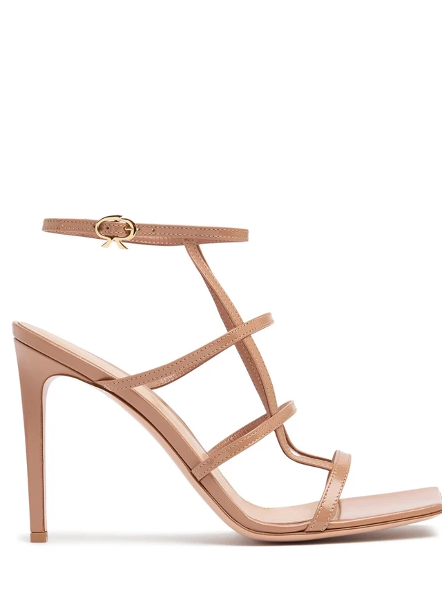 Gianvito Rossi5