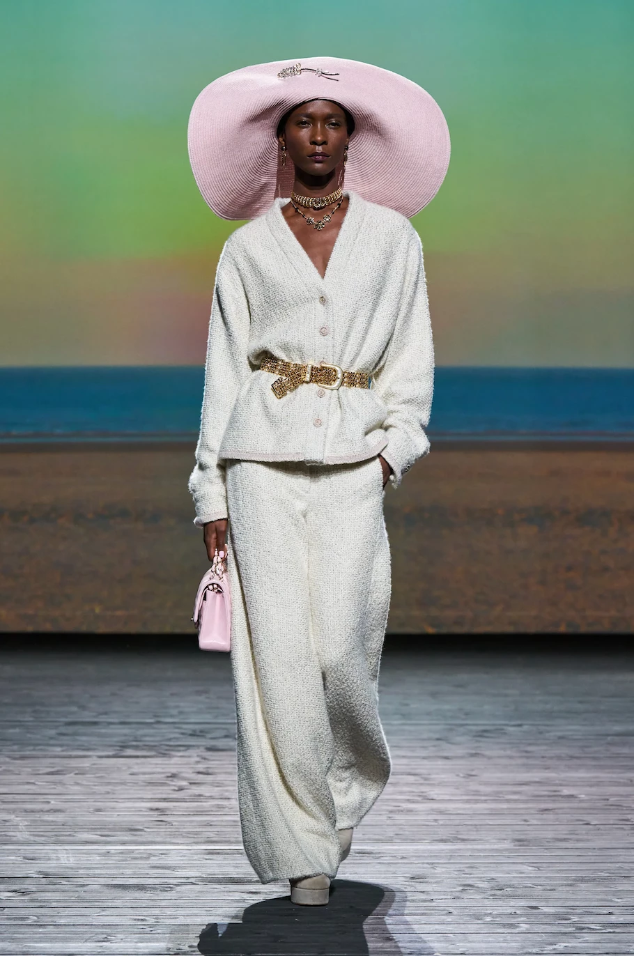 Chanel осінь-зима 2024/2025. Photo: Vogue Runway2