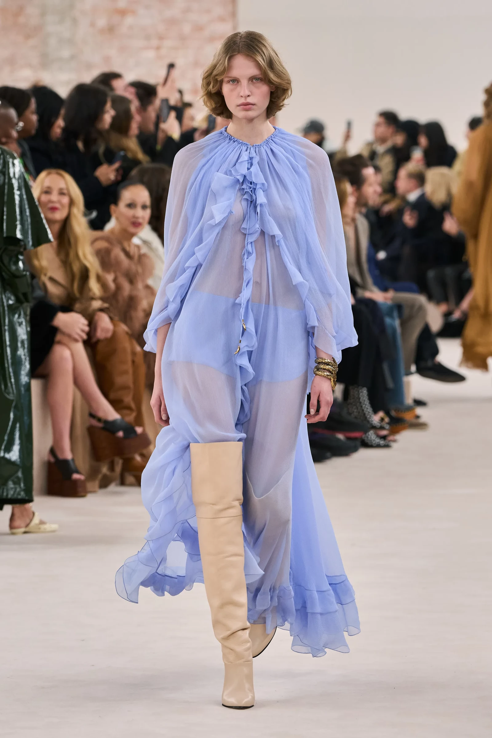 Chloé осінь-зима 2024/2025. Photo: Vogue Runway0