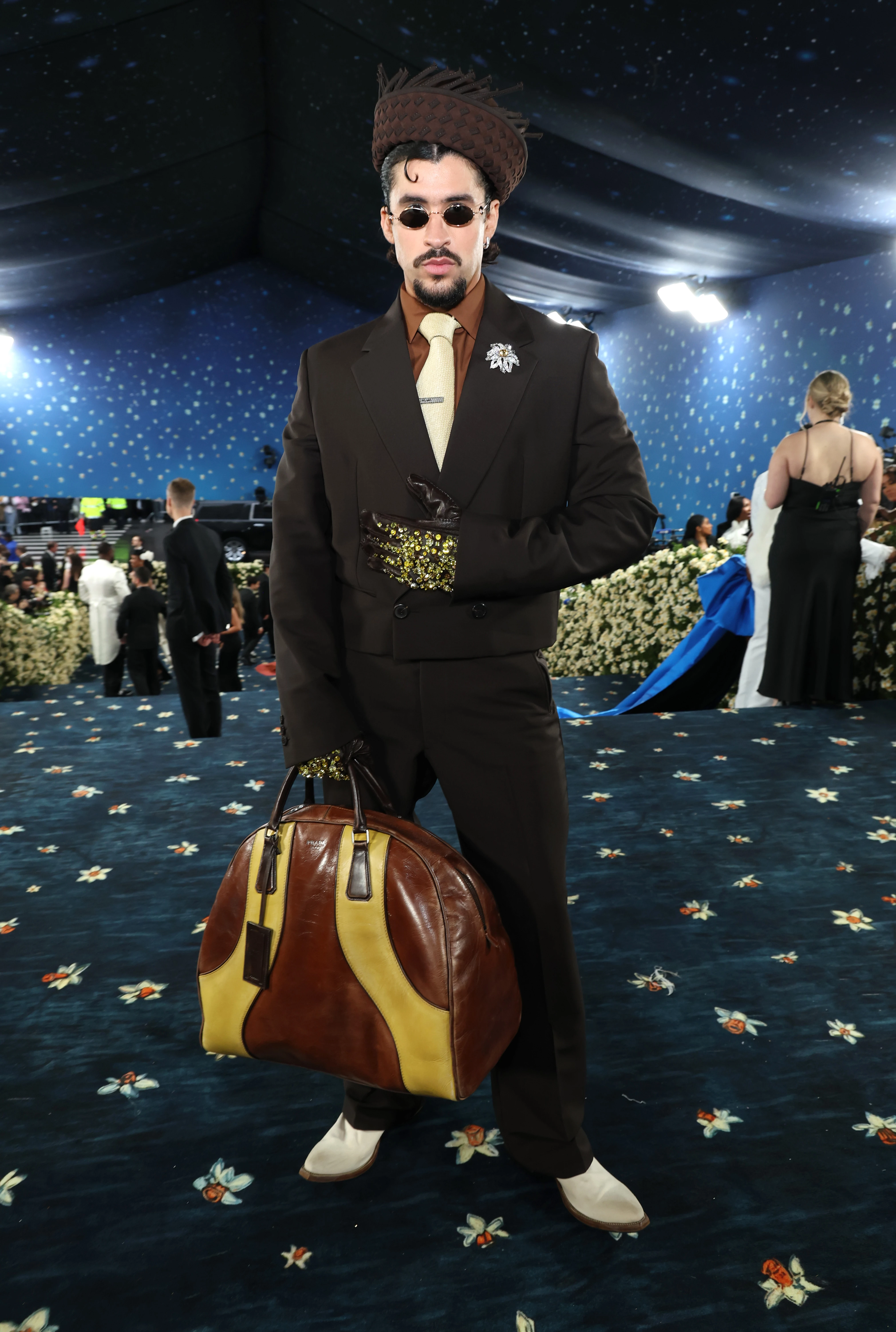 Bad Bunny в Prada5