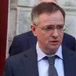 Представник Кремля Мединський втік після питання про “бутафорську делегацію РФ”…