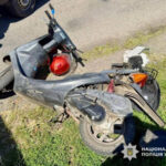 Під Києвом двоє підлітків на мопеді потрапили у ДТП, їх…