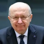 Єврокомісар ставить під сумнів реальний авторитет путіна на тлі заяв…
