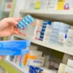 Фармринок завис у правовому вакуумі: уряд зволікає, а пацієнти переплачують