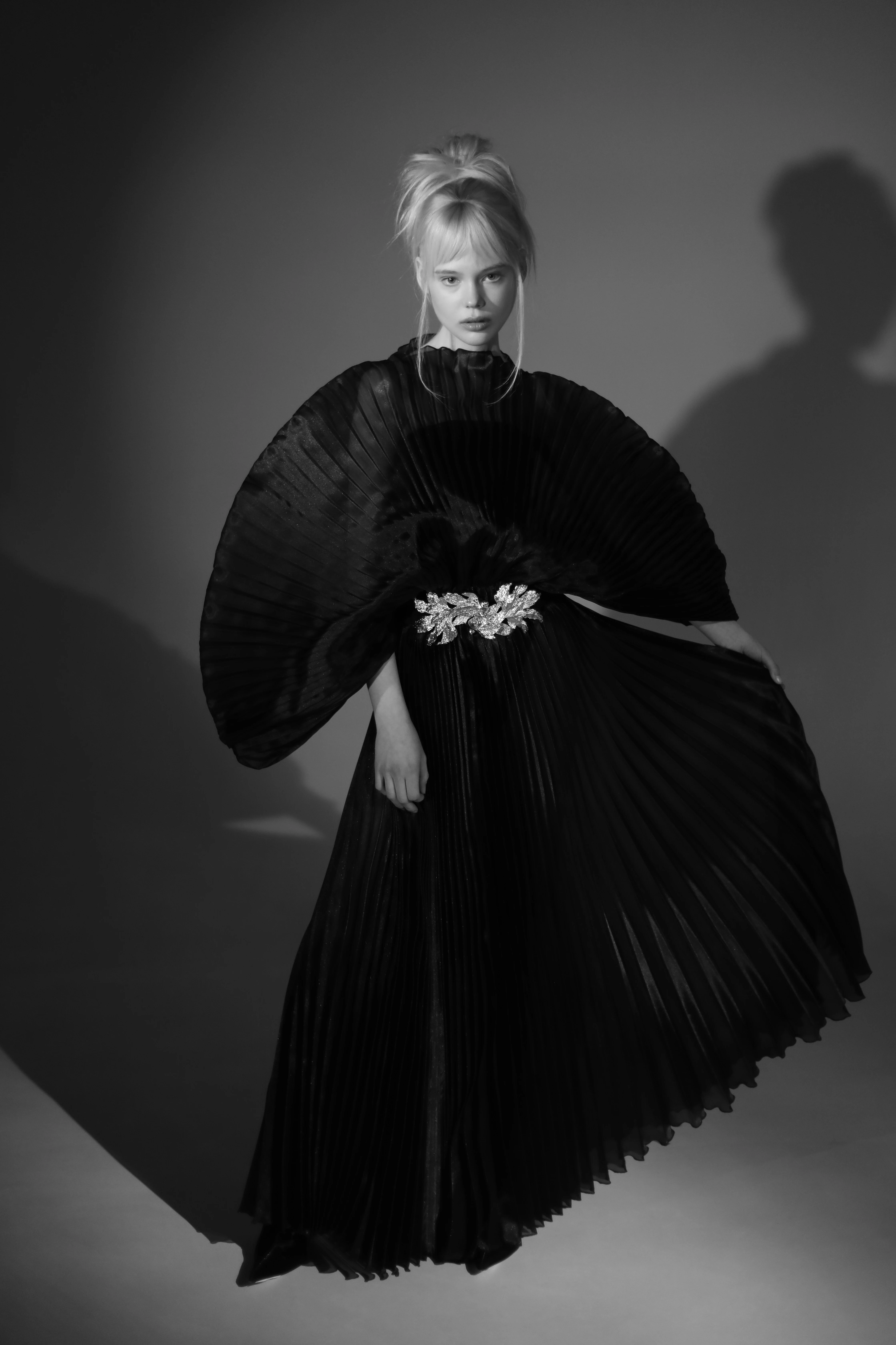 Сукня J'amemme та взуття Alexander McQueen0