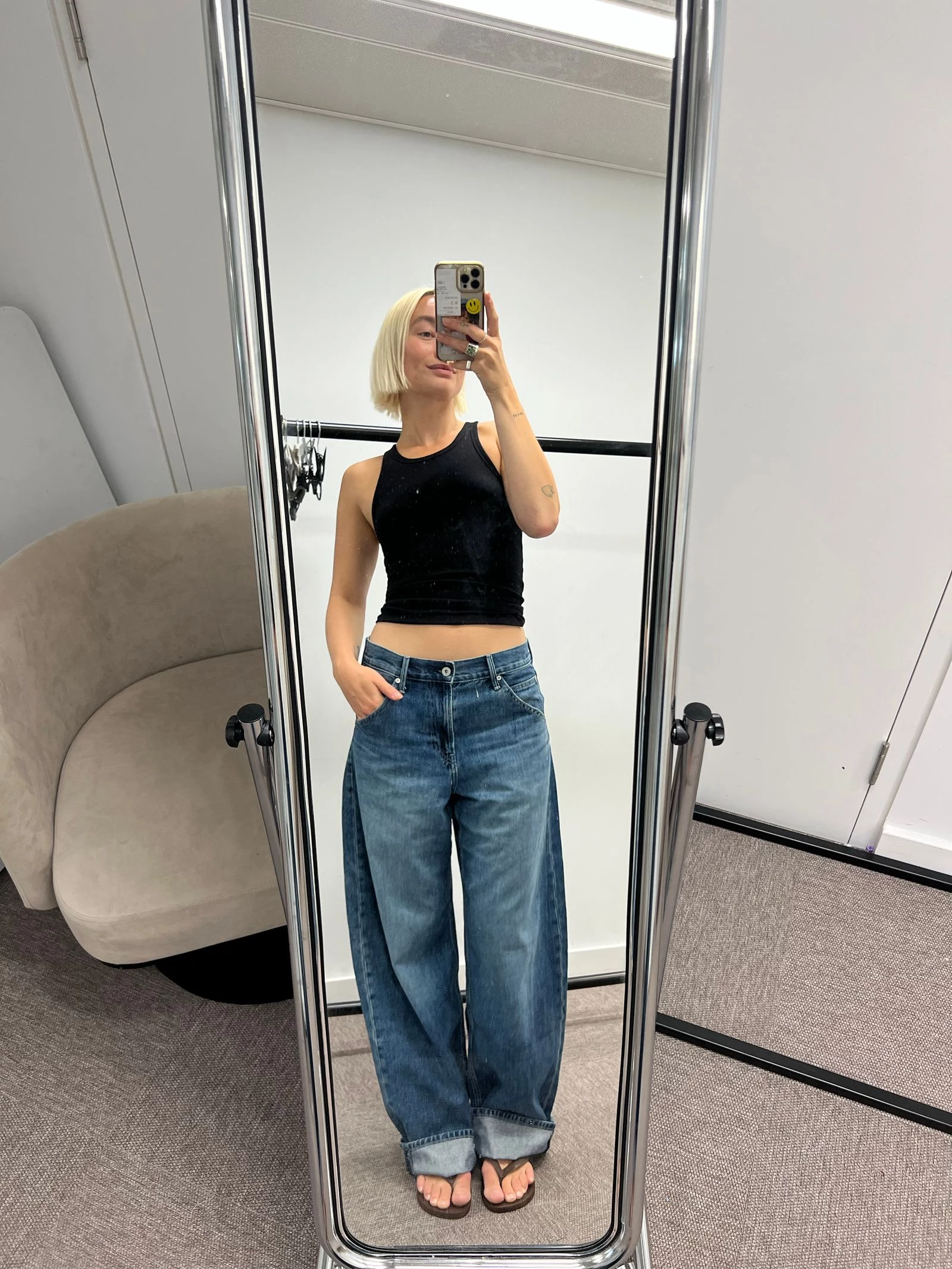 Photo: Mia Portet, Vogue Shopping Producer2