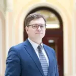 Прокуратура зʼясовуватиме, чи законно закрили справу головного юриста НБУ Зими