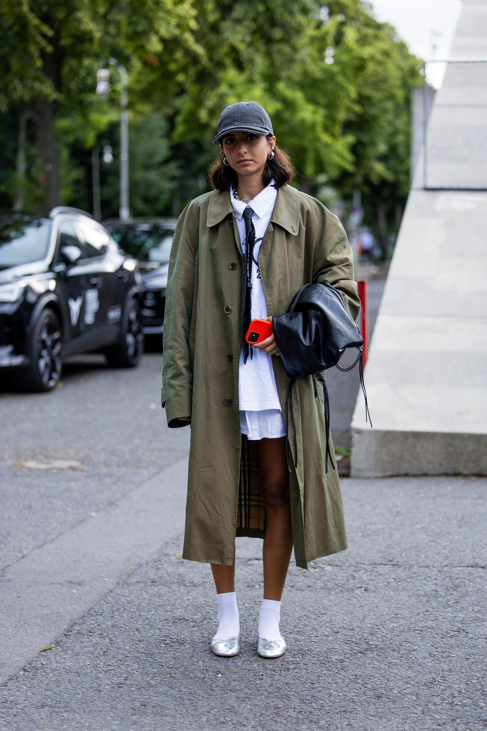 Streetstyle: 9 способів носити класичний тренч цього сезону1