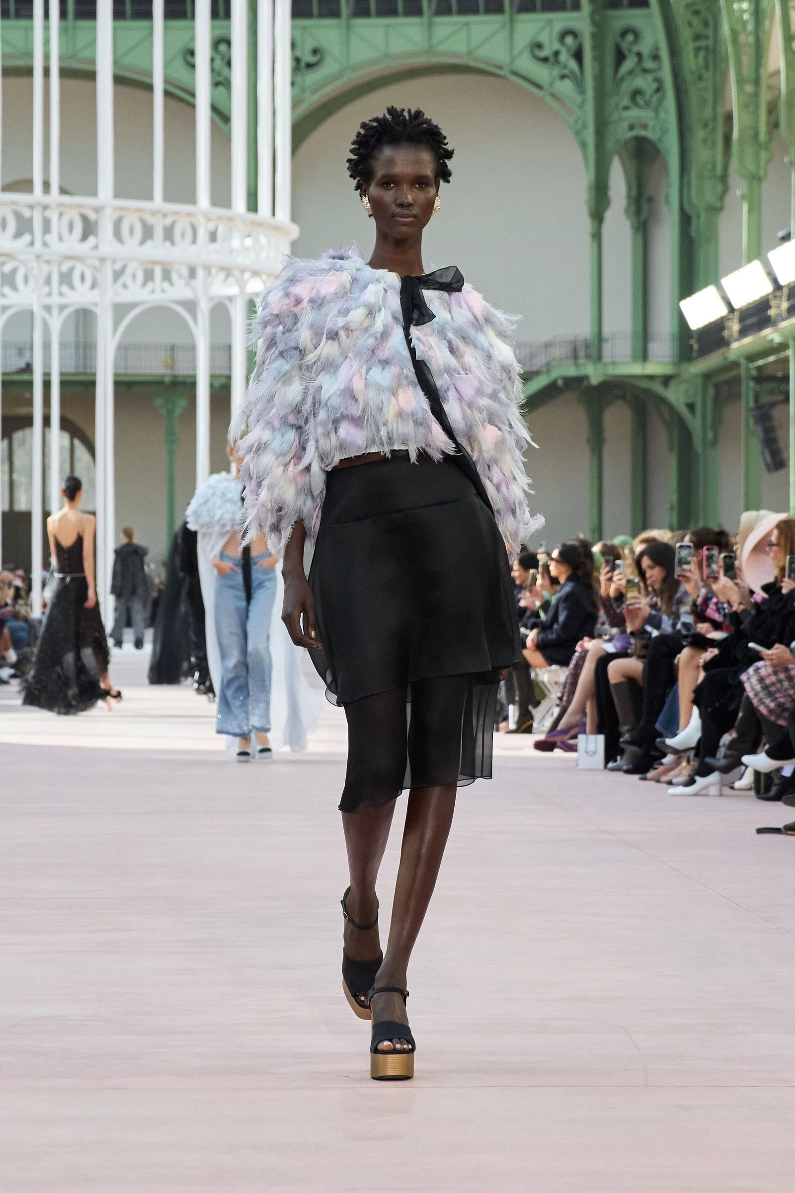 Chanel2