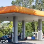 Ціни на АЗС впали, але швидко підвелись: скільки платитимо за…