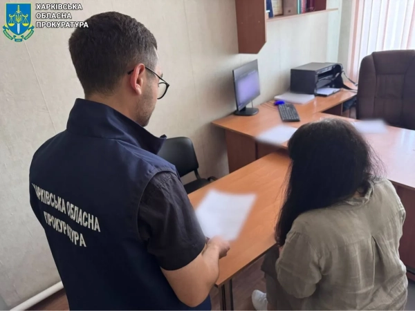 Злочинці виписували собі премії