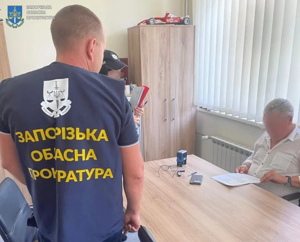 На Запоріжжі викрили нечесних на руку посадовців