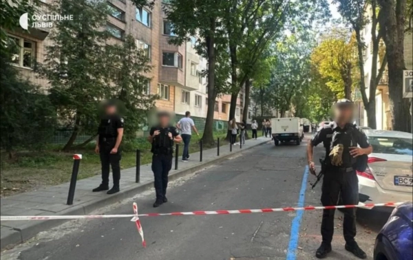 У Львові перекрили вулицю, де сталося вбивсиво