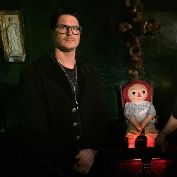 Zak Bagans - Ghost Adventures - Annabelle - https://www.instagram.com/p/DJ-Ju0xMm1P/?img_index=1