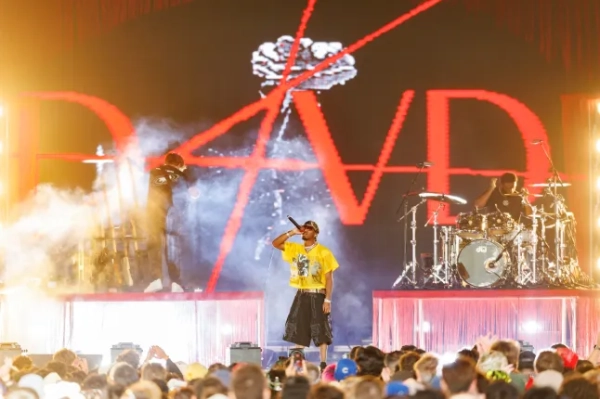 d4vd на музичному та мистецькому фестивалі Coachella Valley 2025 18 квітня 2025 року в Індіо, Каліфорнія. (Фото Крістофера Полка/Variety via Getty Images)