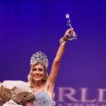 Українка здобула титул «Miss Petite World International»: розігрує свою корону заради допомоги дітям