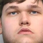 22-річного чоловіка засудили за зґвалтування та шантаж 39 дітей, яких…