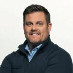 Браян Томпсон Чистий капітал: Зарплата покійного генерального директора UnitedHealthcare