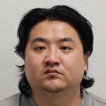 Серійний ґвалтівник сховав камери в освіжувачі повітря та туалеті станції…