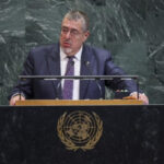 Президент Гватемали звинуватив прокуратуру у спробі державного перевороту