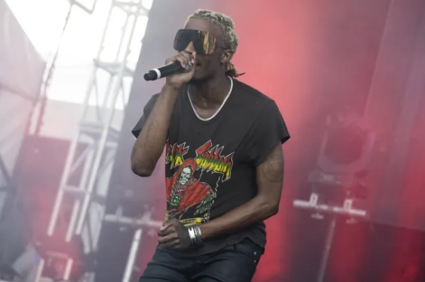 ПЕРТ, АВСТРАЛІЯ - 5 СІЧНЯ: Playboi Carti виступає на сцені фестивалю Falls 5 січня 2020 року у Фрімантлі, Австралія. (Фото Метта Джелонека/Wire Image)