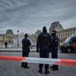 Пограбування Лувру: злодії, що було вкрадено та інші подробиці