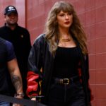 Це пояснює, чому Тейлор Свіфт тримається в тіні на іграх…