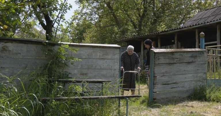 Одне село — одна людина: як проживає остання мешканка Щуринців на Вінниччині 6 Одне село — одна людина: як проживає остання мешканка Щуринців на Вінниччині 6