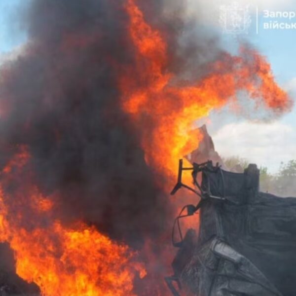Злочинна атака: Росіяни вбили машиніста під час обстрілу залізниці на&hellip;