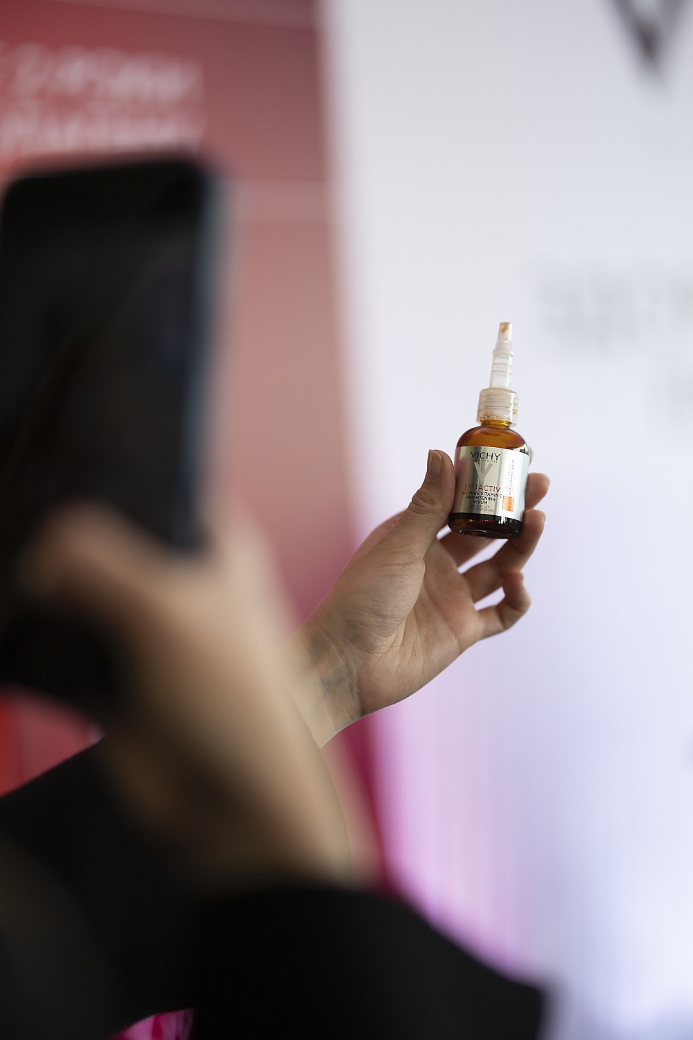 Vichy презентує платформу Hormonall: освітньо-комунікаційна ініціатива про гормональний баланс жінок51