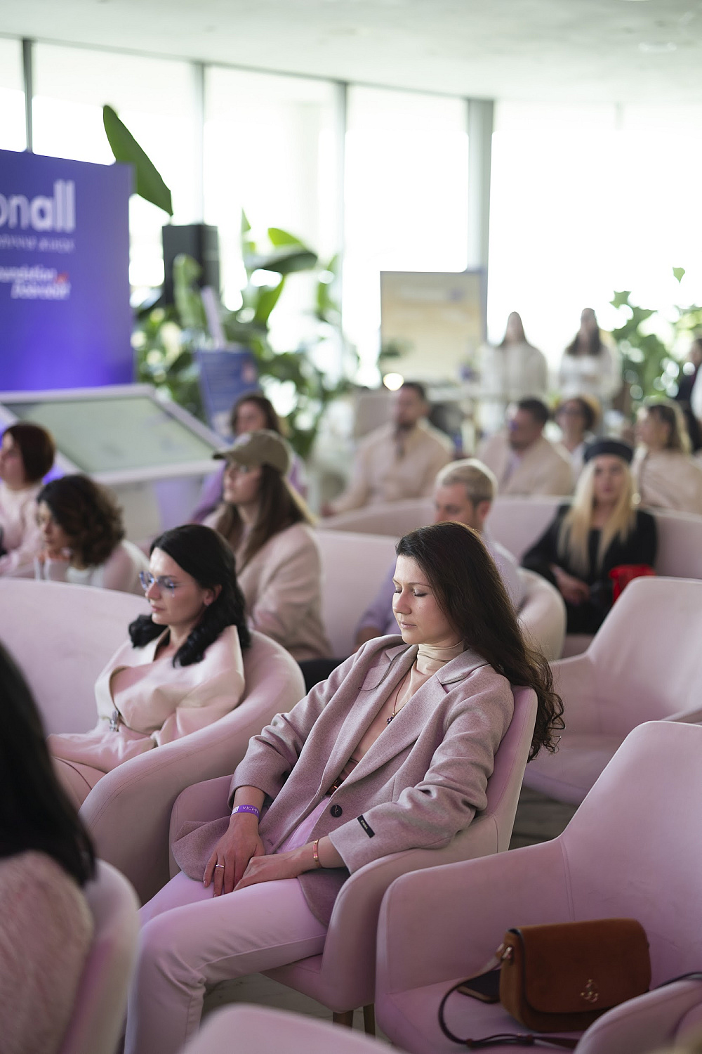Vichy презентує платформу Hormonall: освітньо-комунікаційна ініціатива про гормональний баланс жінок44
