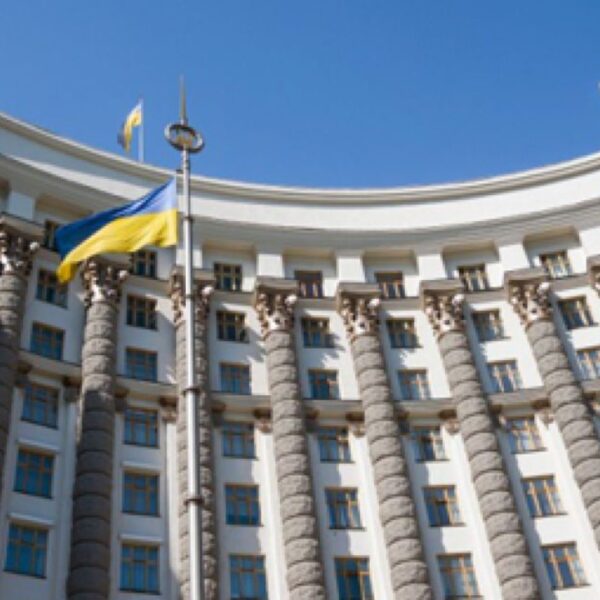 Нові посвідчення ветеранів: що змінилося для захисників та їх родин