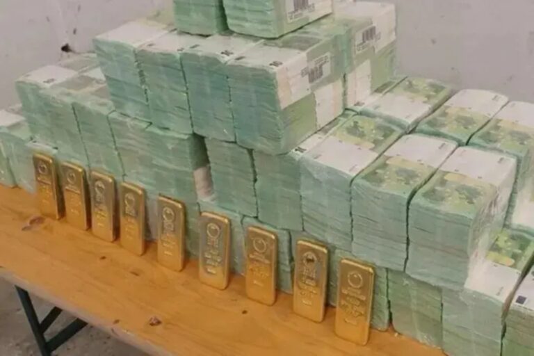 Україна отримала назад викрадені кошти та золото "Ощадбанку" від Угорщини 16 Україна отримала назад викрадені кошти та золото "Ощадбанку" від Угорщини 16