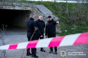 Озброєний чоловік на Рівненщині: що відомо про небезпечного розшукуваного 16