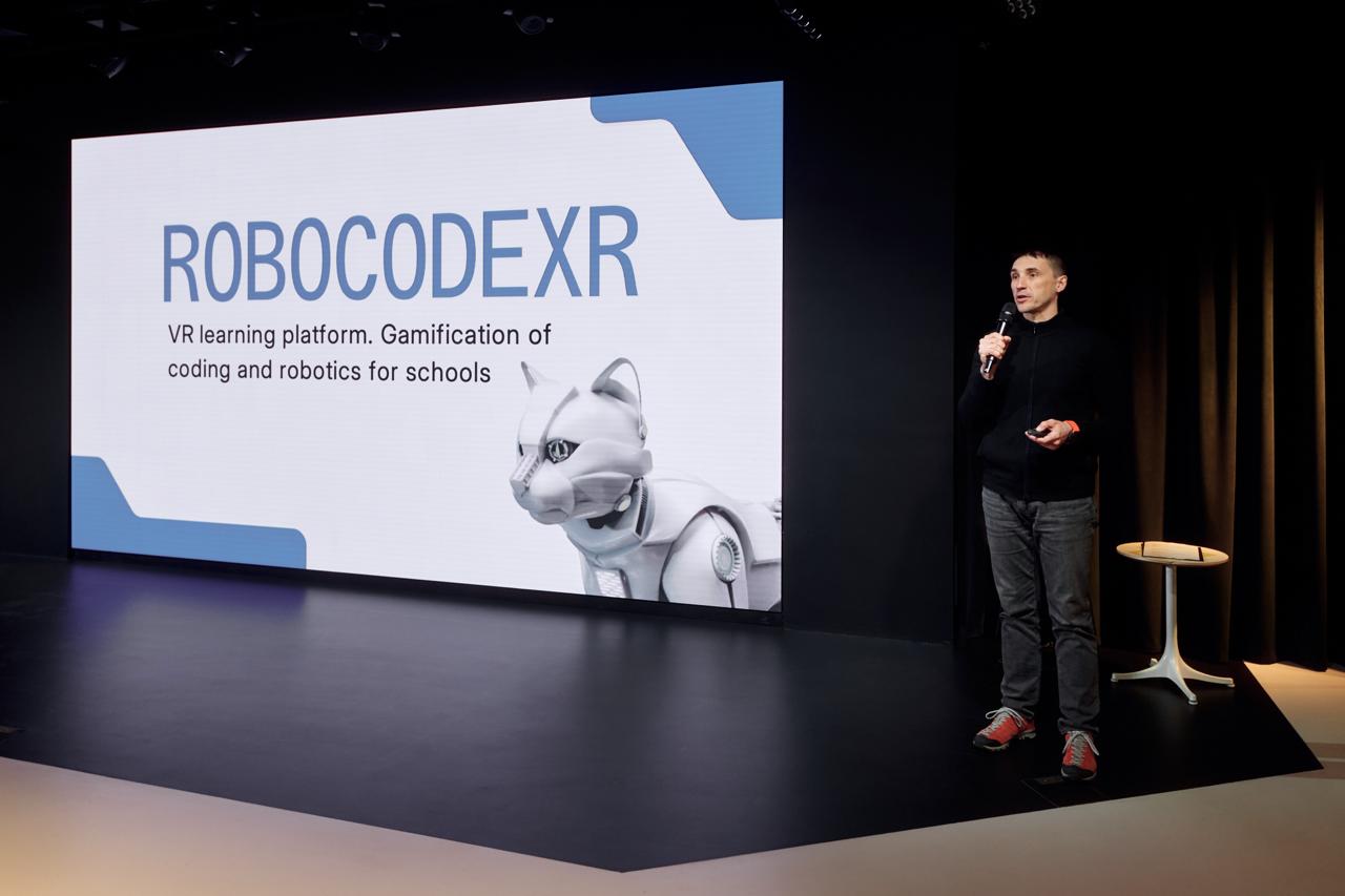 Challenger Demo Day 4: Як вибухнули стартапи та хто здобув омріяний кубок переможця 29