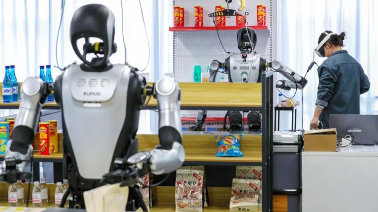 Виробнича практика: в Китаї відкривають "школи" для гуманоїдних роботів перед масовим запуском 16