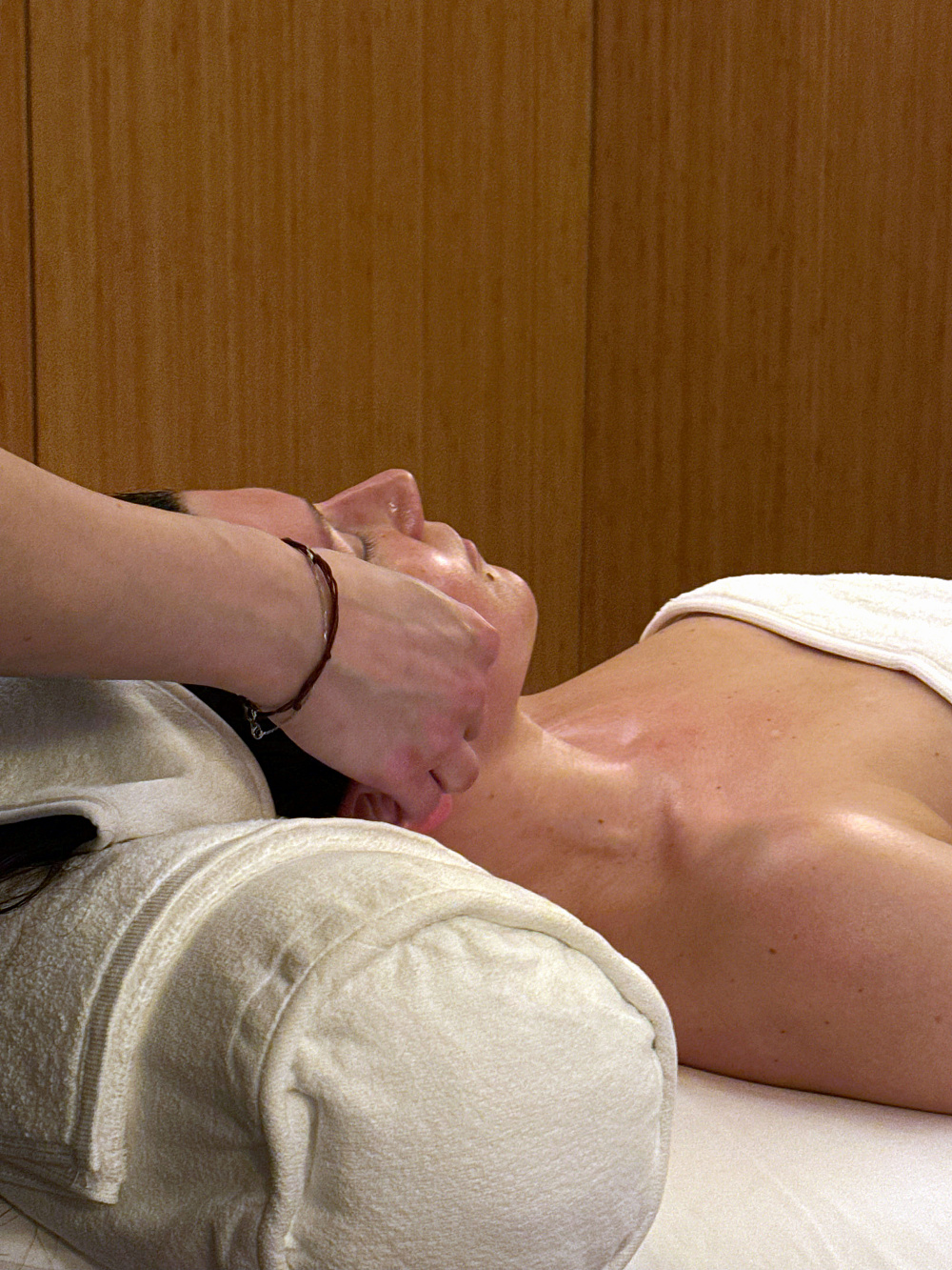 Гідний вибір б'юті-експертки: процедури Natura Bissé у Spa Naturel Hyatt Kyiv — результат преміального салонного догляду13