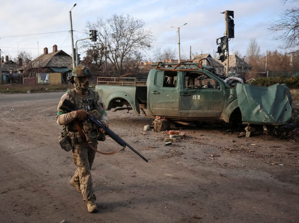 Зеленський відмовляється капітулювати: Україна захищатиме свої фортеці до останнього 2