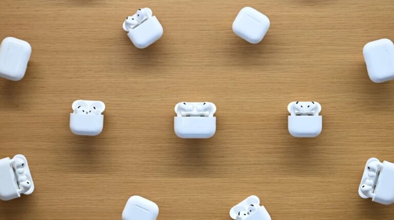 Apple вже випробовує AirPods з камерами для функцій штучного інтелекту – Bloomberg 17 Apple вже випробовує AirPods з камерами для функцій штучного інтелекту – Bloomberg 17