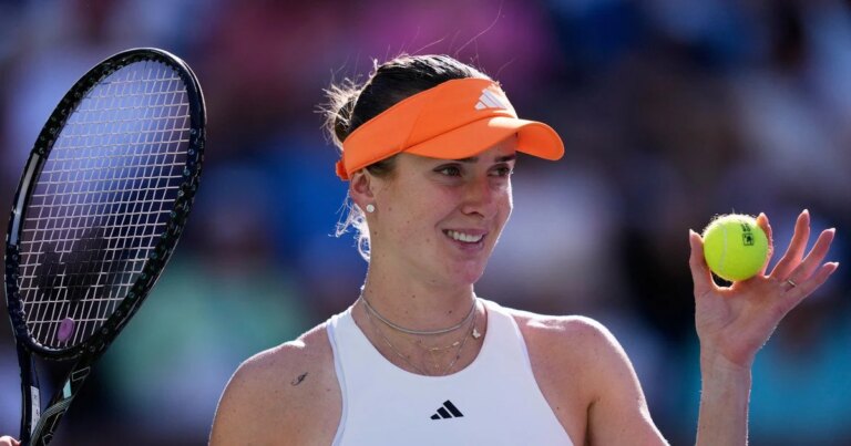 Світоліна з легкою перемогою розпочала виступи на турнірі WTA 1000 у Римі 11 Світоліна з легкою перемогою розпочала виступи на турнірі WTA 1000 у Римі 7