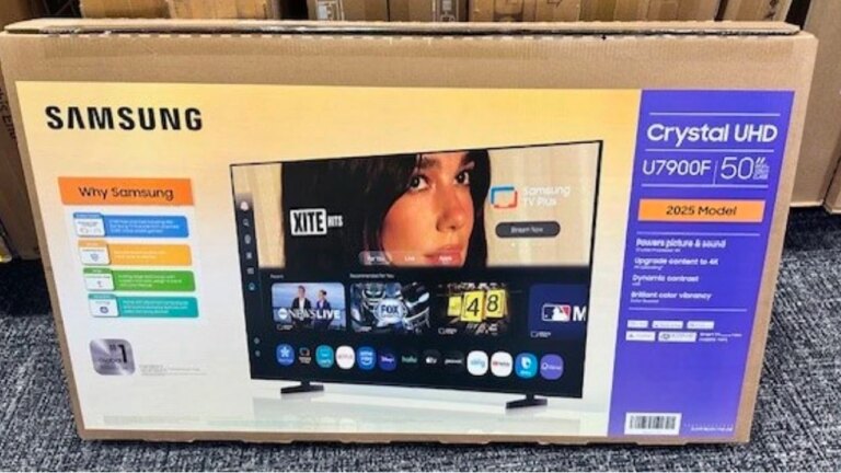 Дуа Ліпа судиться з Samsung: співачка звинувачує техногіганта у несанкціонованому використанні свого образу 3