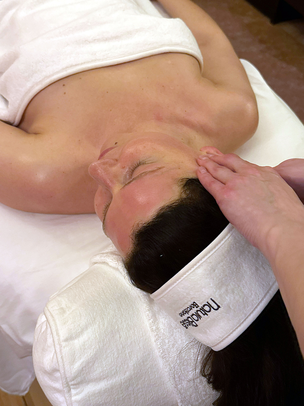 Гідний вибір б'юті-експертки: процедури Natura Bissé у Spa Naturel Hyatt Kyiv — результат преміального салонного догляду10