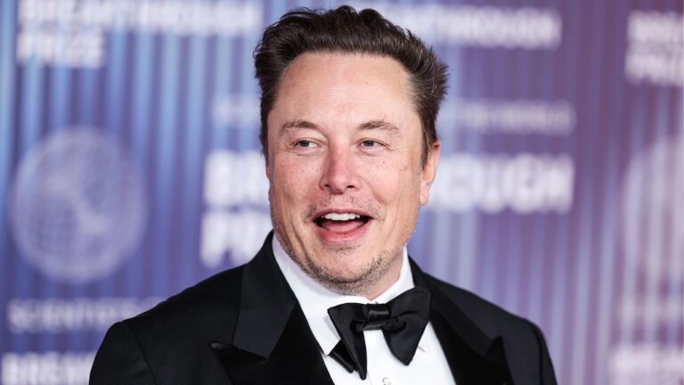 SpaceX придбала розробника ШІ-асистента Cursor: деталі угоди на $60 млрд 13