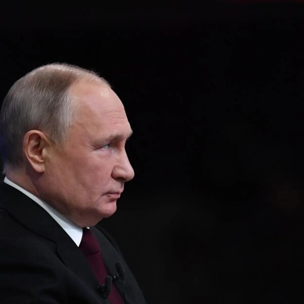Ексклюзивні новини України 37 Путін наслідує Трампа: нова небезпечна гра Кремля, — The Independent