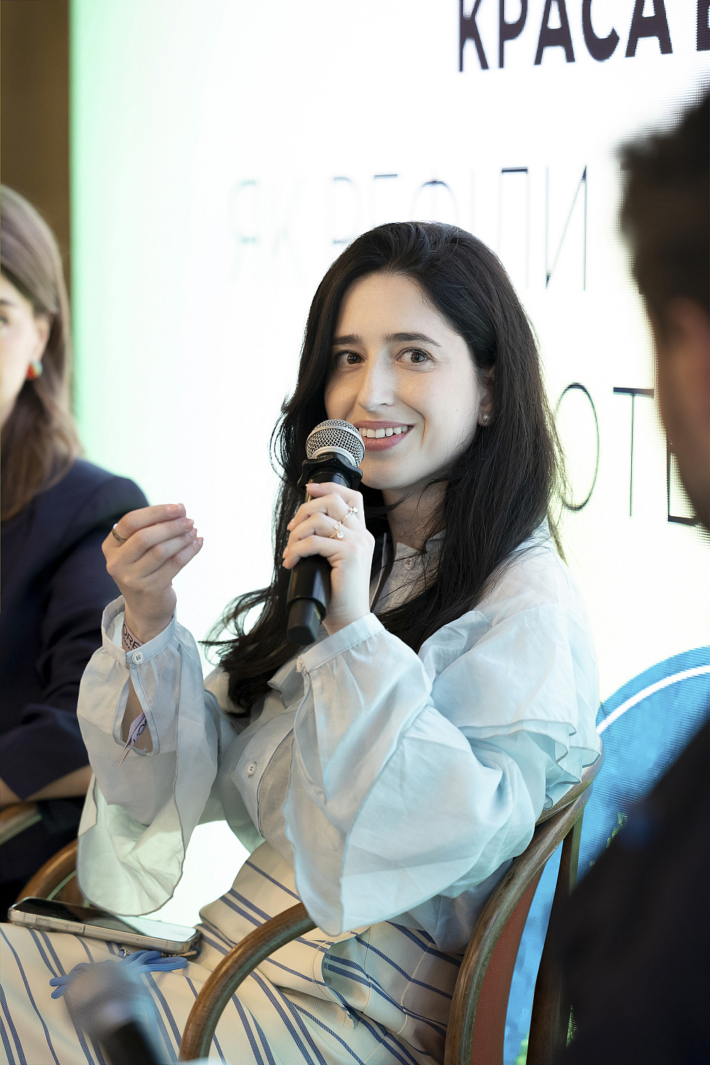 День стійкості L'Oréal Україна: багаторазові ємності, соціальні проєкти та циркулярна економіка в дії 19 День стійкості L'Oréal Україна: багаторазові ємності, соціальні проєкти та циркулярна економіка в дії5
