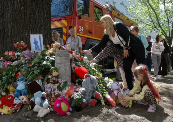 Двадцять чотири особи загинули внаслідок російського удару в Києві. Трамп засудив напад&hellip;