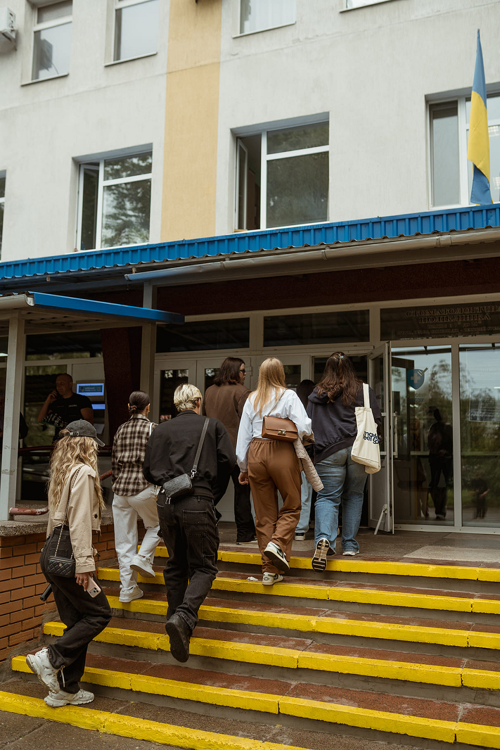 Garnier надає підтримку лікарням України: п'ята партія допомоги та енергетична надійність медичних закладів 43 Garnier надає підтримку лікарням України: п'ята партія допомоги та енергетична надійність медичних закладів16