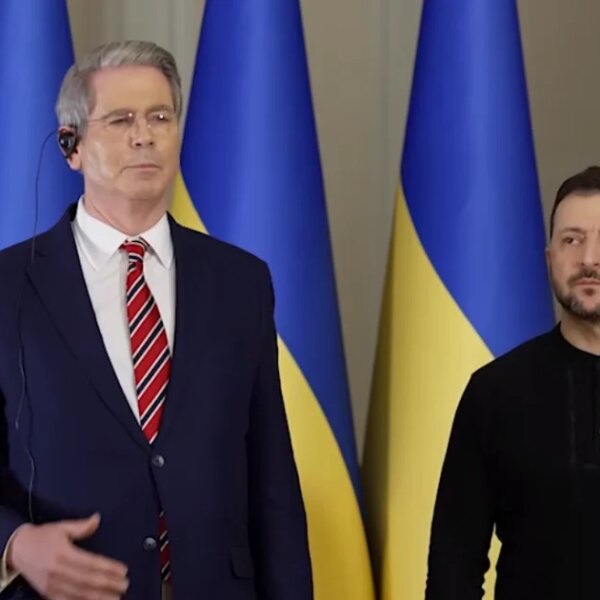 Стало відомо, що одна особа схвалювала Зеленського та намагалася налаштувати&hellip;